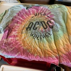 WOMENS XL AC/DC CROP TOP GRAPHIC TIE DYE